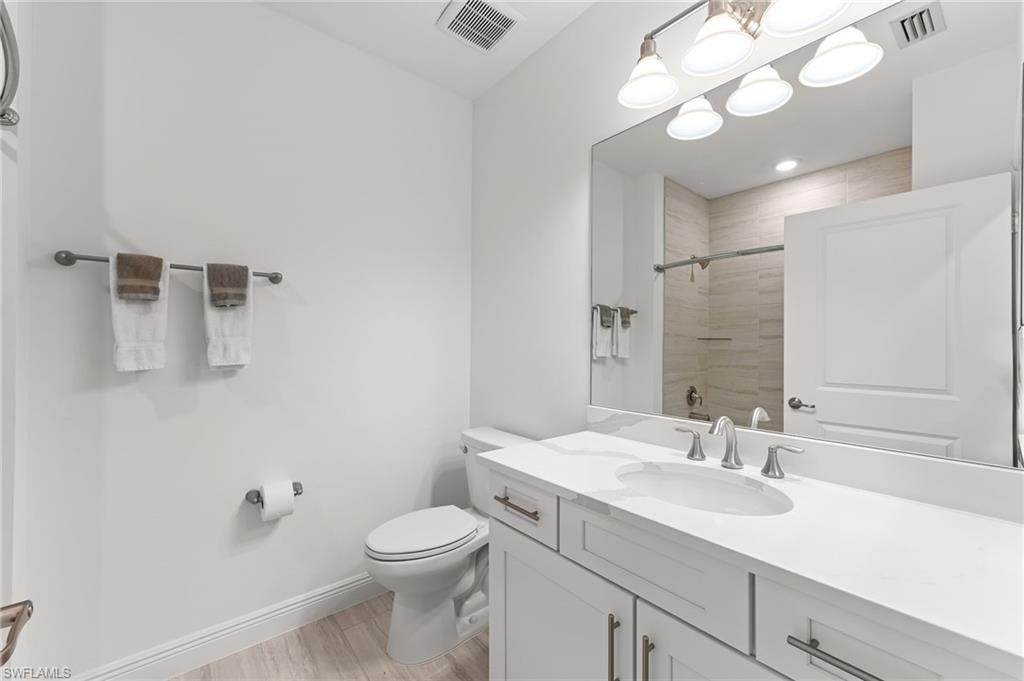 16348 Viansa WAY # 102