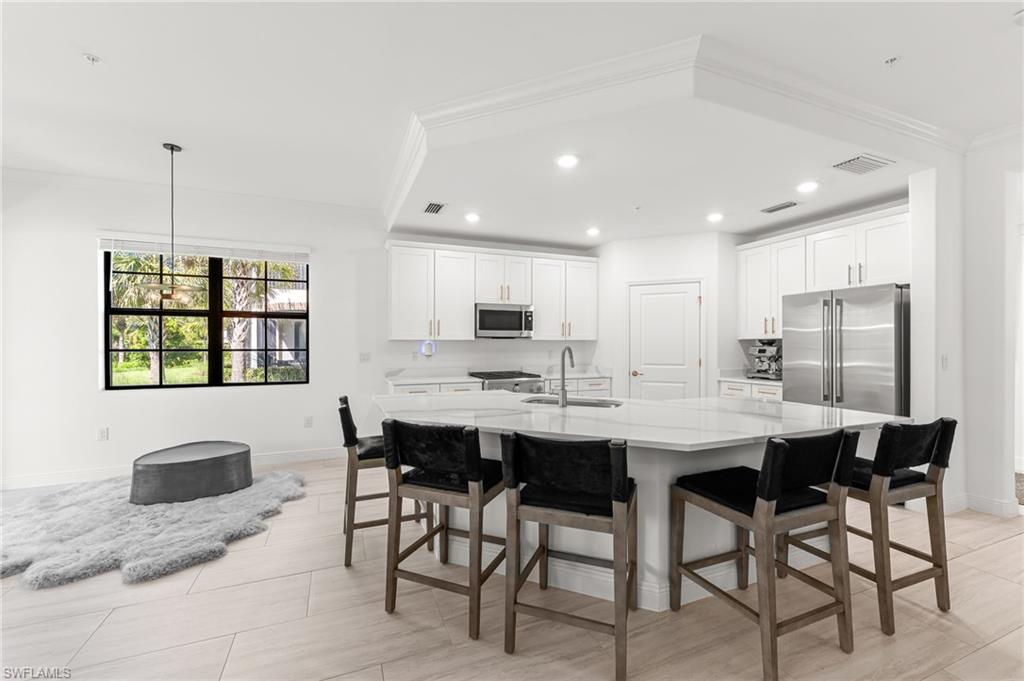 16348 Viansa WAY # 102