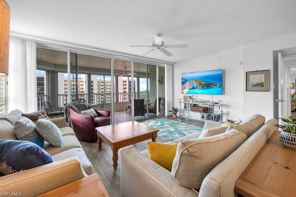 21 Bluebill AVE # B905