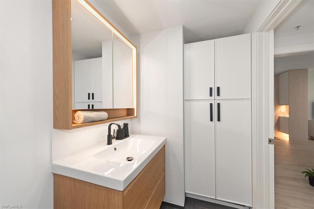 1170 Reserve WAY # 107