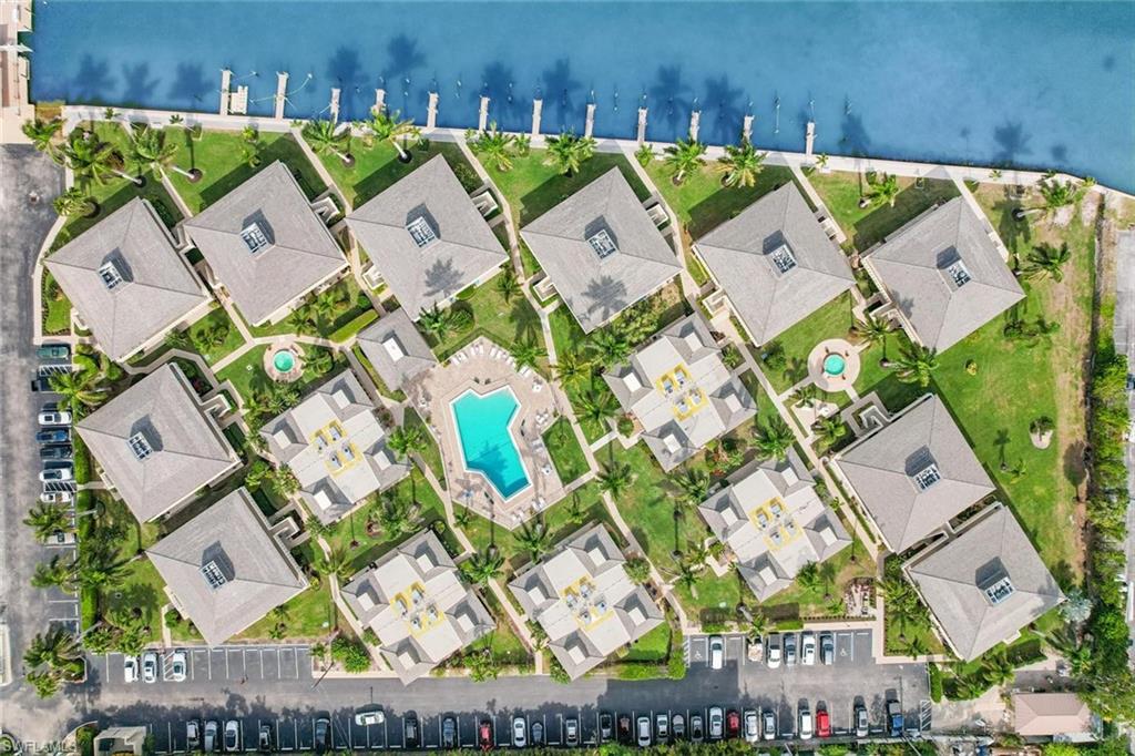 1215 Edington PL # 4X Unit: C-4X