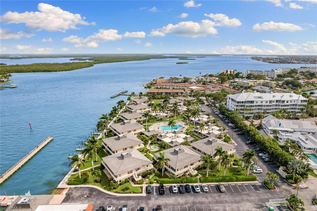 1215 Edington PL # 4X Unit: C-4X