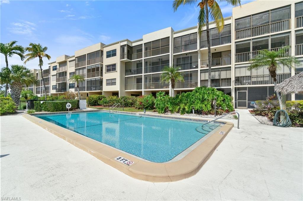 838 W Elkcam CIR # 208