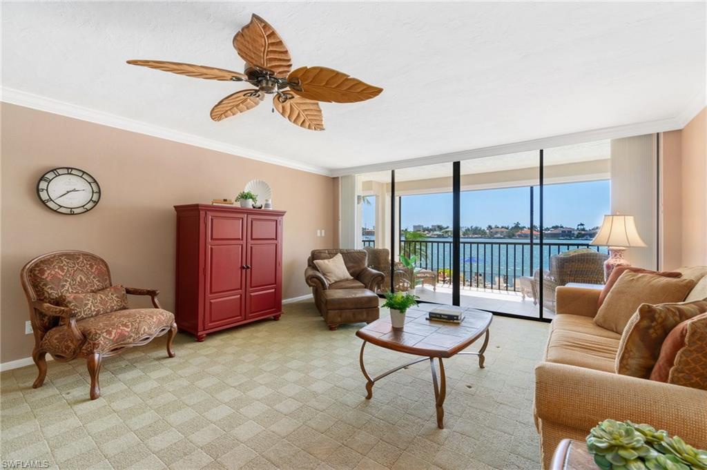 838 W Elkcam CIR # 208