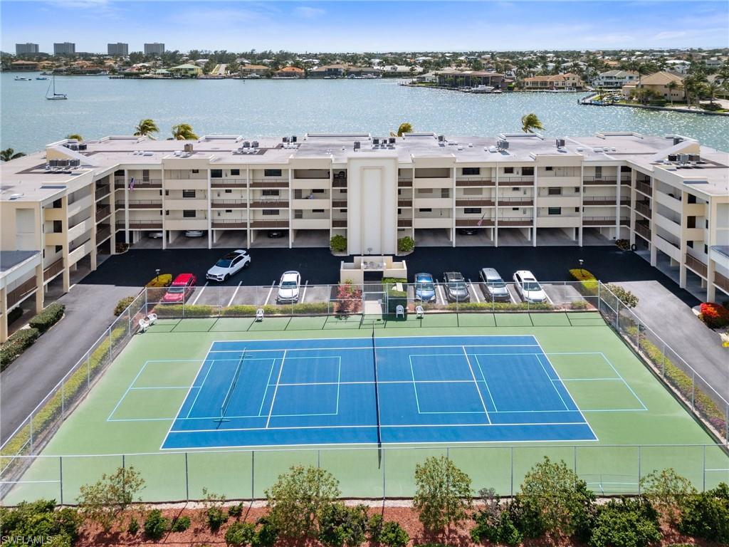 838 W Elkcam CIR # 208