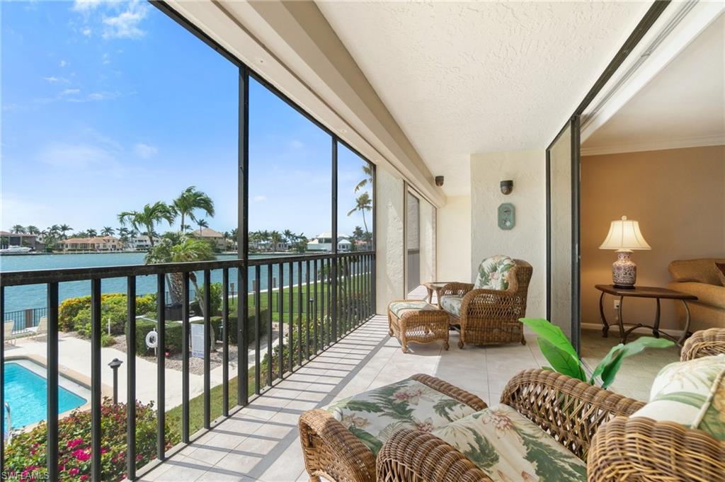 838 W Elkcam CIR # 208