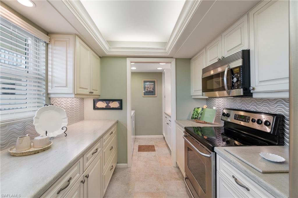 838 W Elkcam CIR # 208