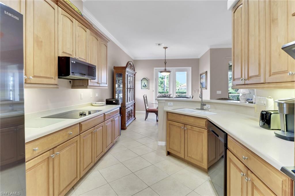 3670 Grand Cypress DR