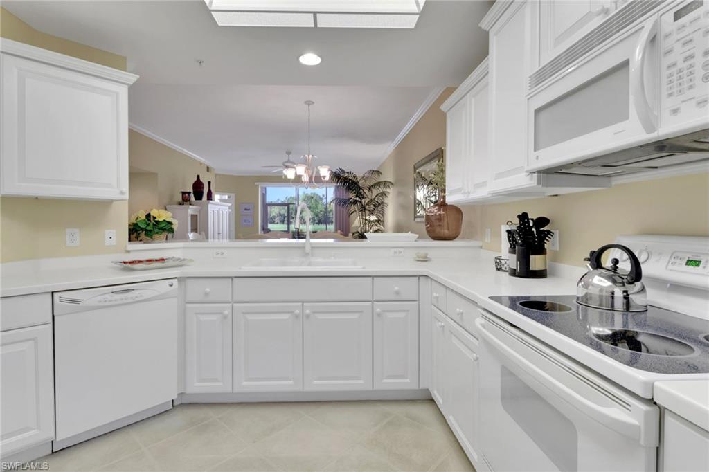 3840 Sawgrass WAY # 2811