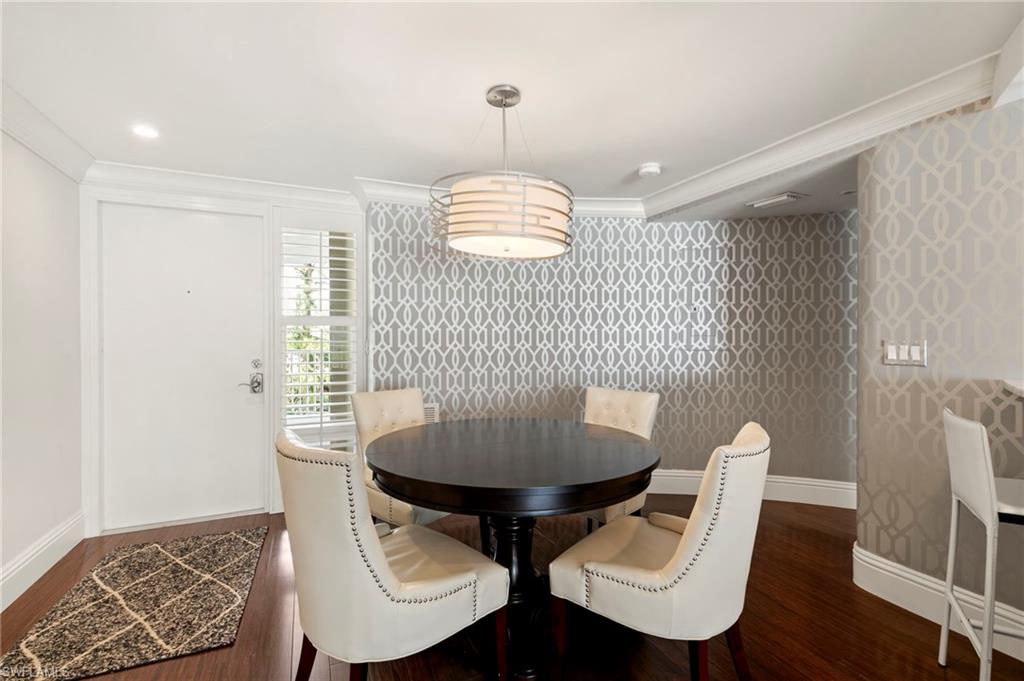 3443 Gulf Shore BLVD N # 204