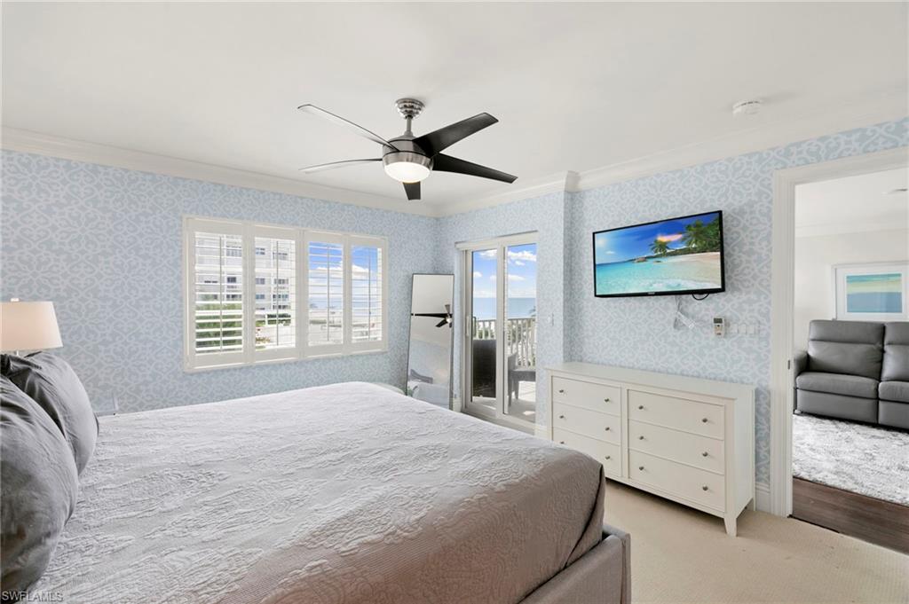 3443 Gulf Shore BLVD N # 204