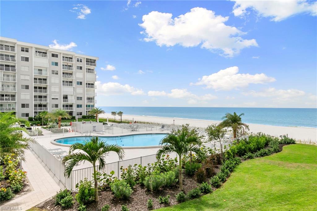 3443 Gulf Shore BLVD N # 204