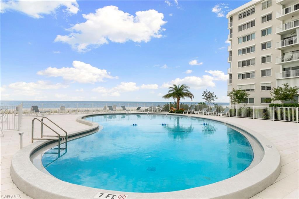 3443 Gulf Shore BLVD N # 204