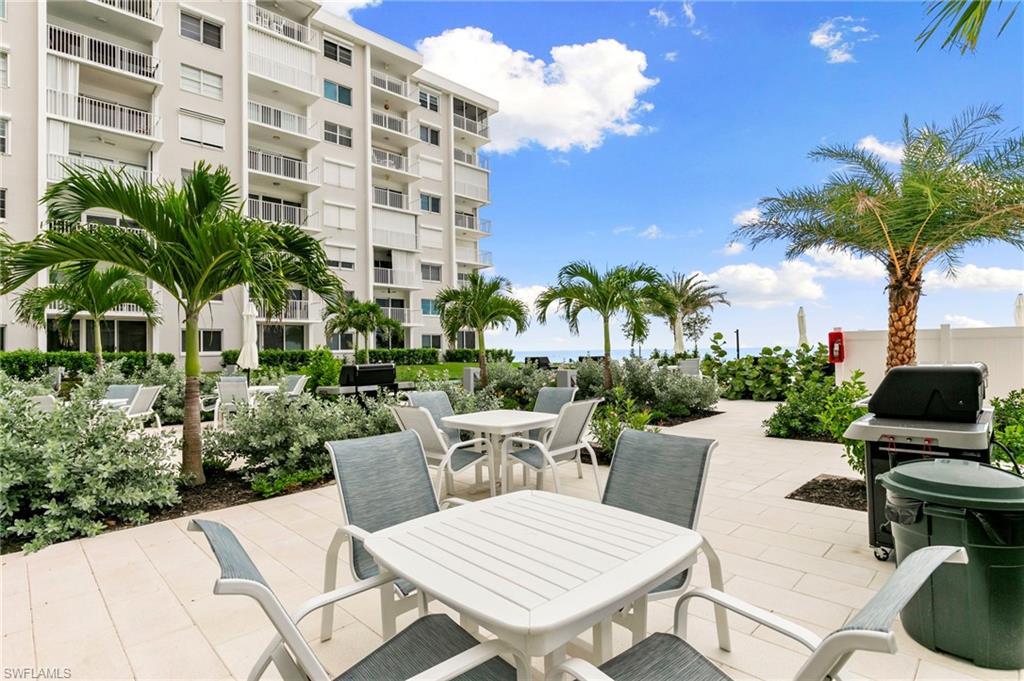3443 Gulf Shore BLVD N # 204