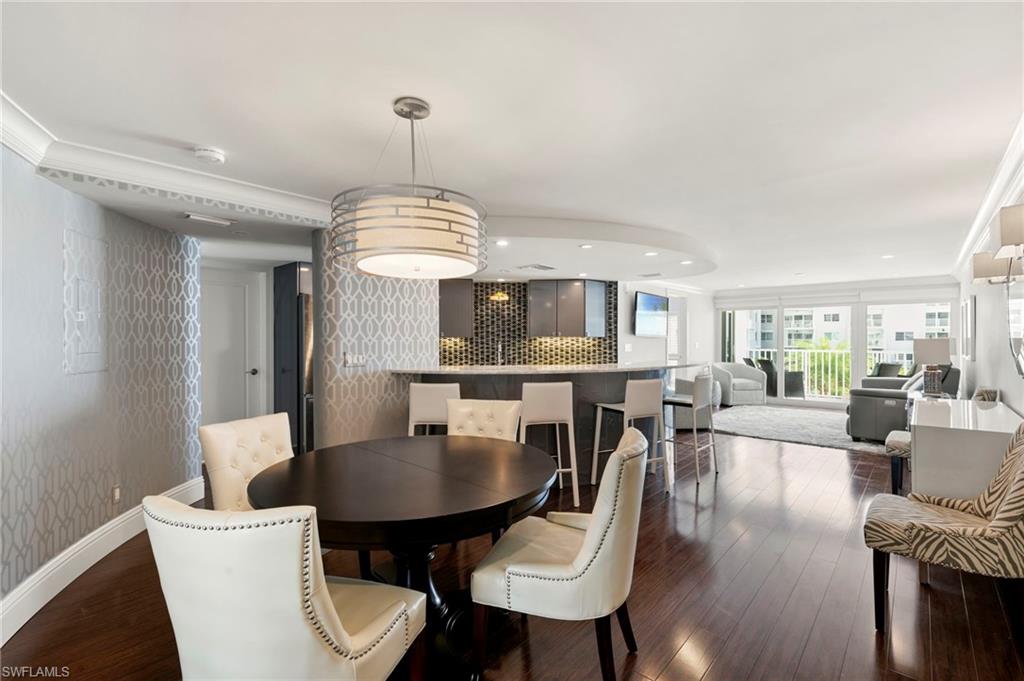 3443 Gulf Shore BLVD N # 204