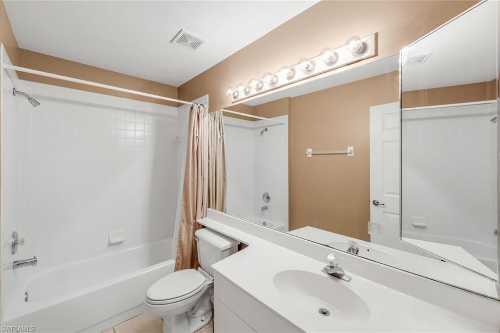 4120 Bayhead DR # 202