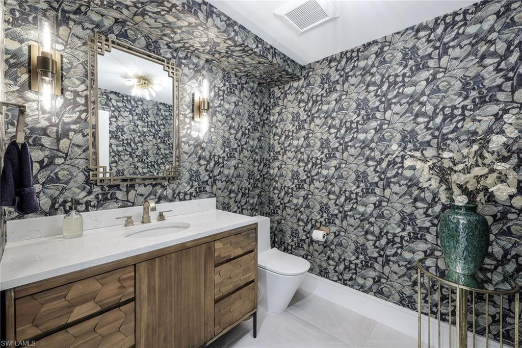 980 Cape Marco DR # 1304