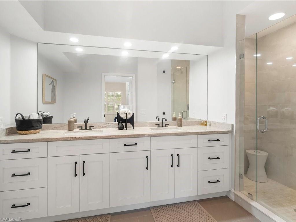 6927 Satinleaf RD N # 204