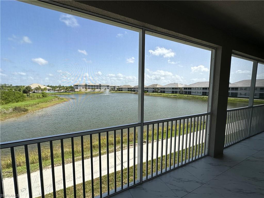 251 Indies Dr E # 201