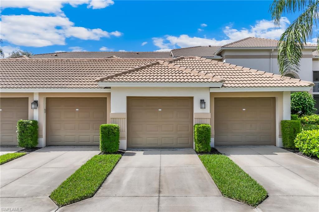 3705 Buttonwood WAY # 1613, NAPLES Unit: 1613