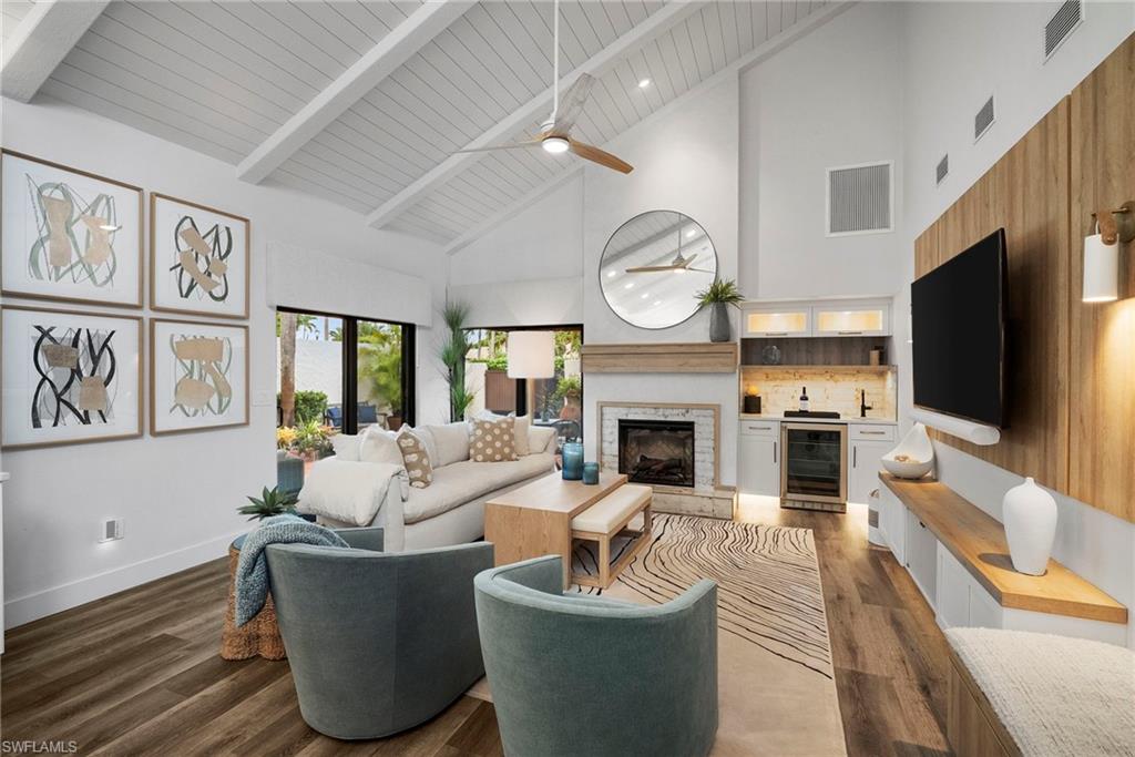 504 Tierra Mar LN E # 2