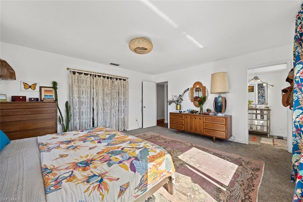 10602 Vanderbilt DR