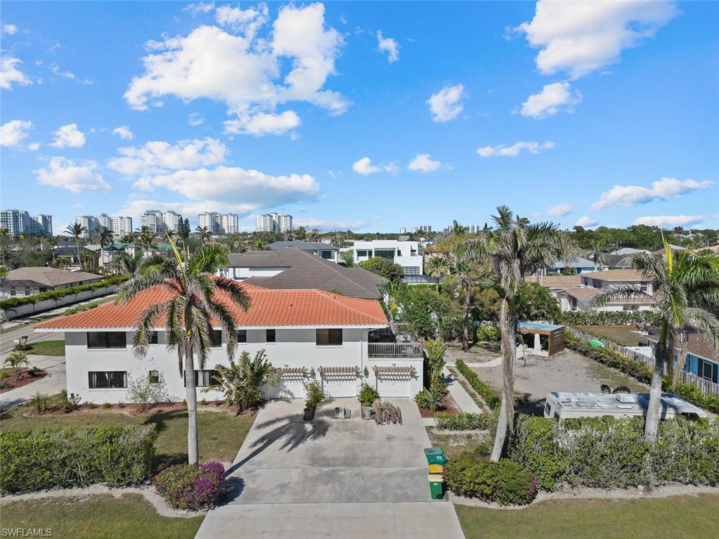 10602 Vanderbilt DR