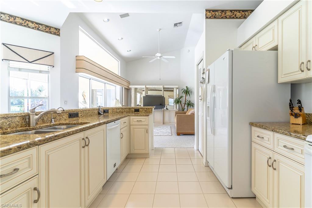 7100 Falcons Glen BLVD