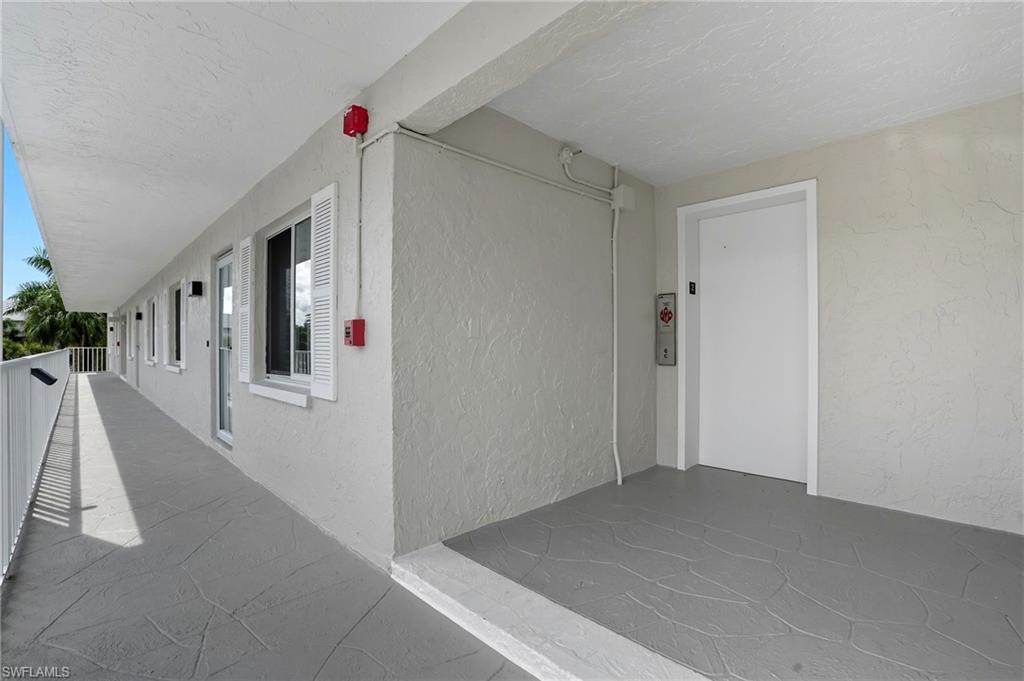 3062 Sandpiper Bay CIR # K203