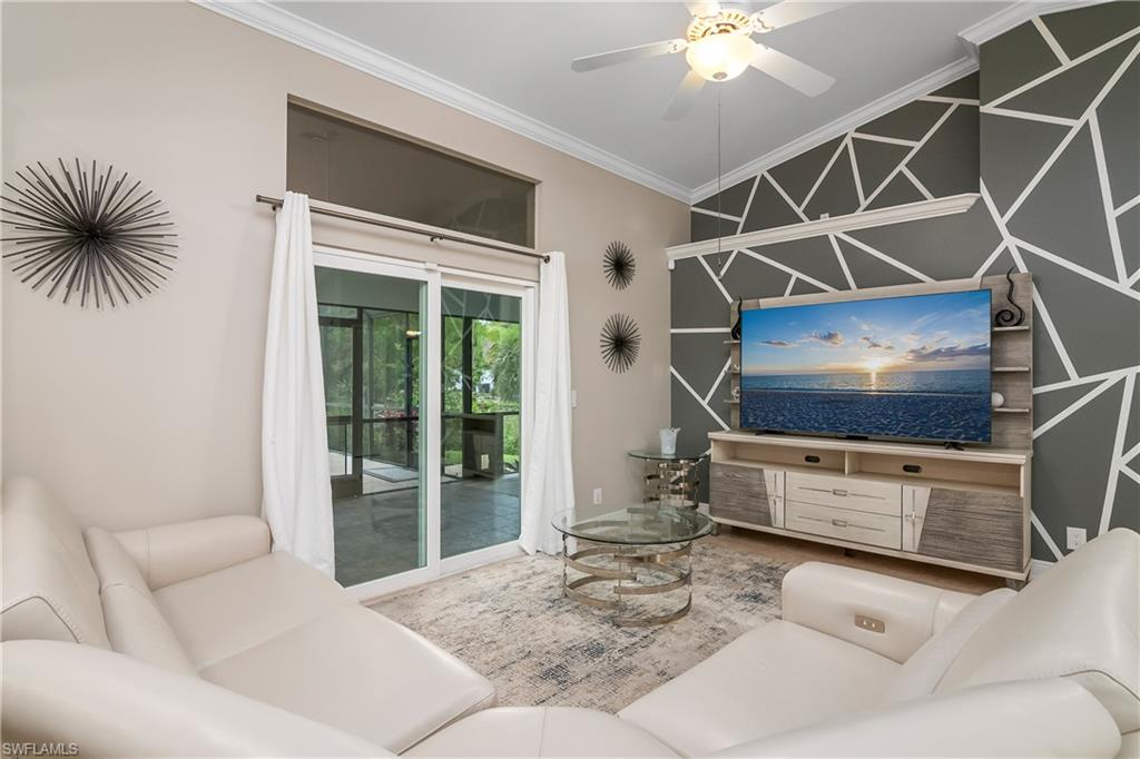 4975 Hickory Wood DR