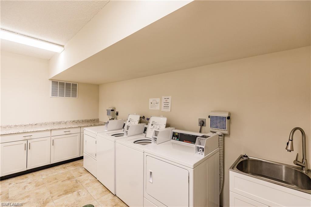 220 Seaview CT # 213