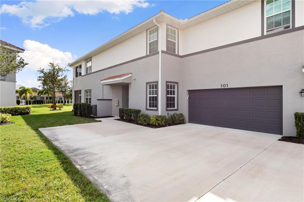 12000 Santaluz DR # 101