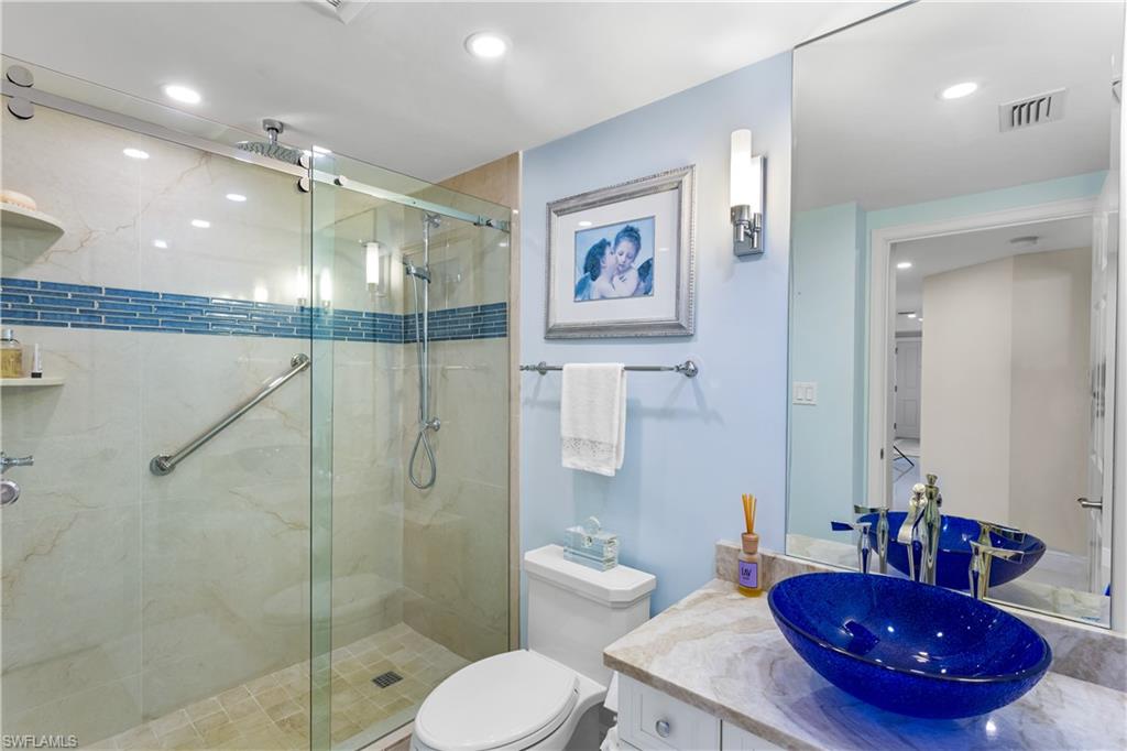 7515 Pelican Bay BLVD # B Unit: 19-B