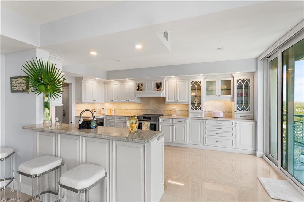 7515 Pelican Bay BLVD # B Unit: 19-B