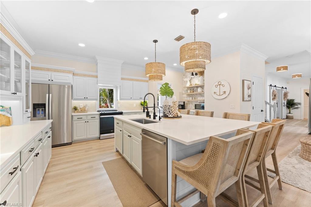 13711 Hickory Run LN