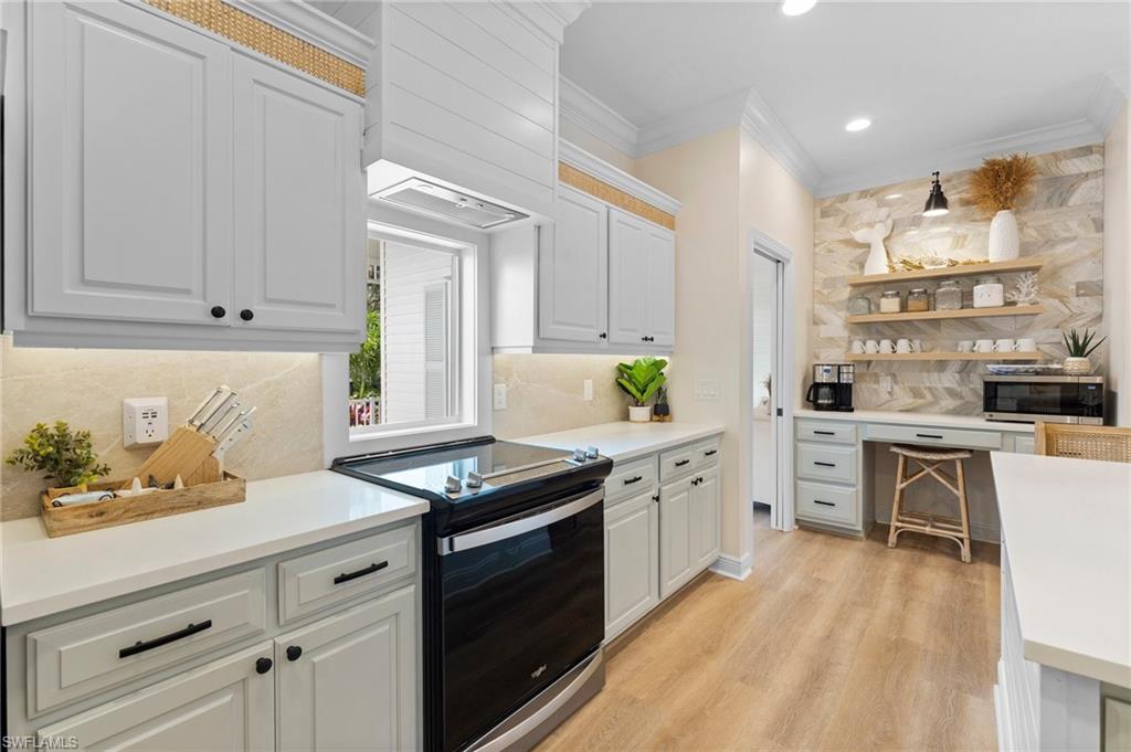 13711 Hickory Run LN