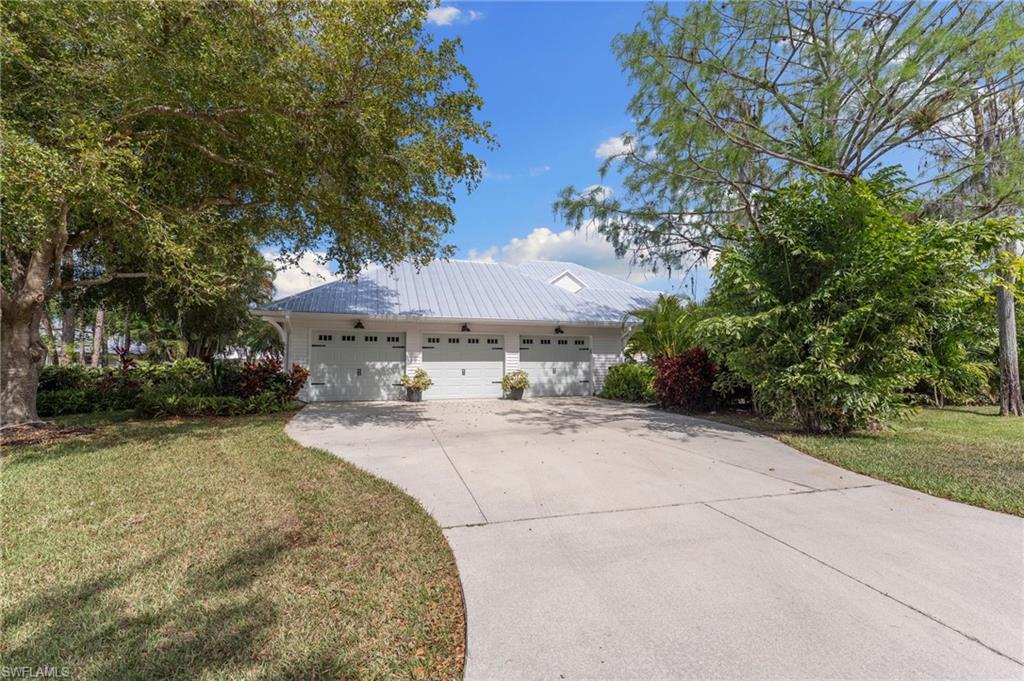 13711 Hickory Run LN