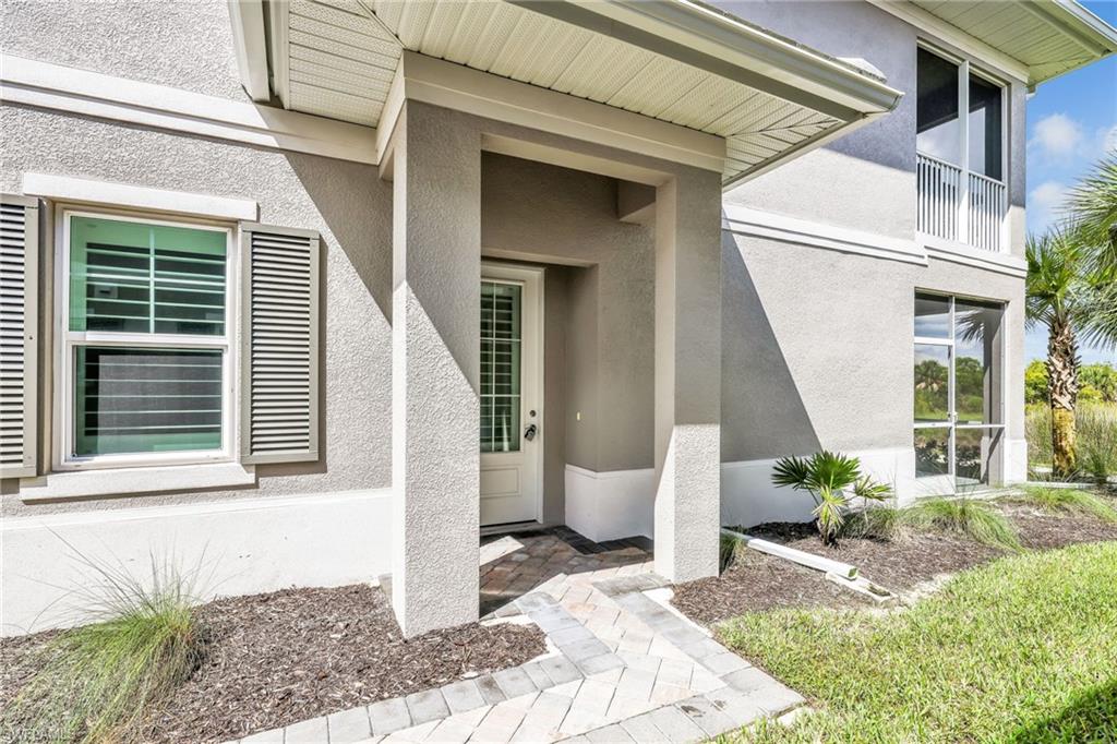 257 Indies Dr E # 102