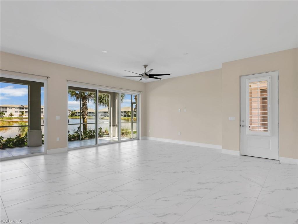 257 Indies Dr E # 102