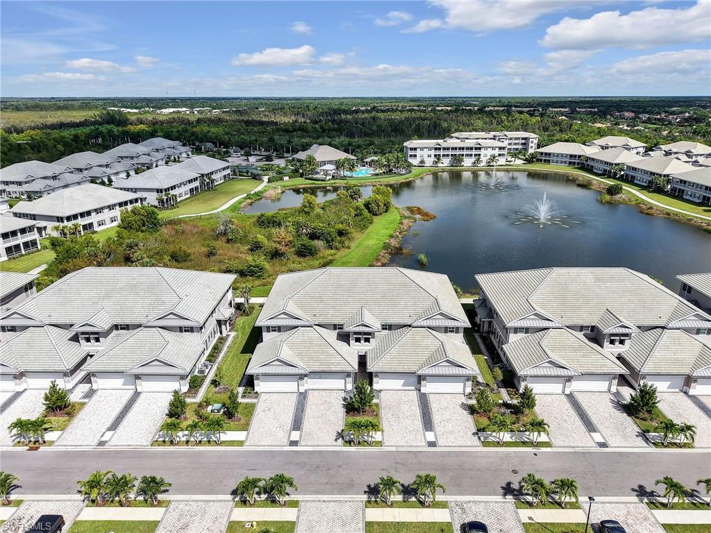 257 Indies Dr E # 102