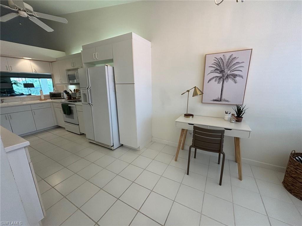 6650 SE Beach Resort DR # 910