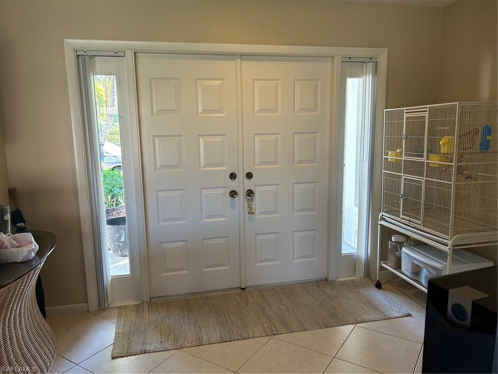 1982 Sheffield AVE, MARCO ISLAND