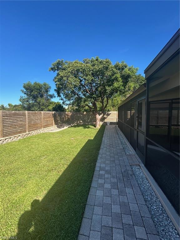 1982 Sheffield AVE, MARCO ISLAND