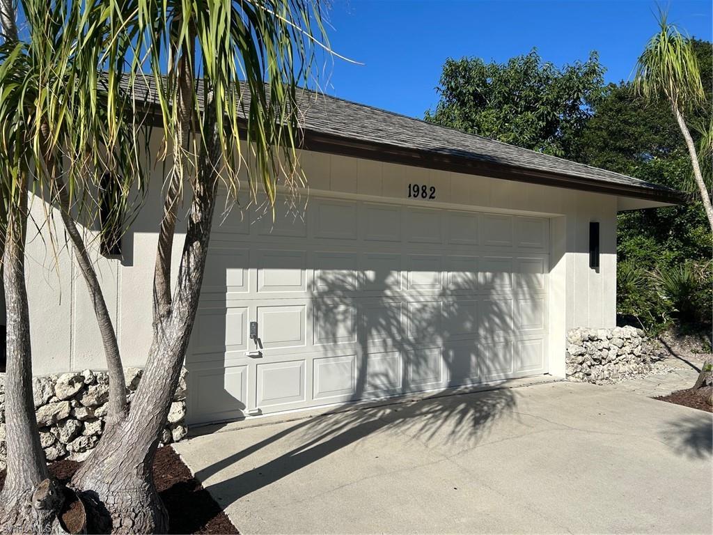 1982 Sheffield AVE, MARCO ISLAND