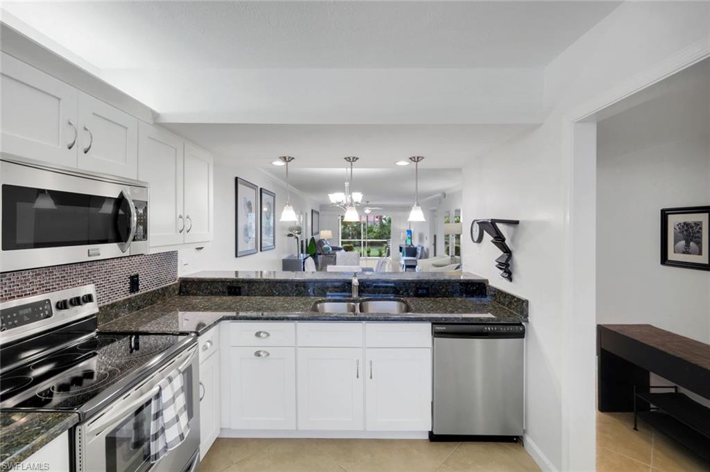 2462 Hidden Lake DR # 201