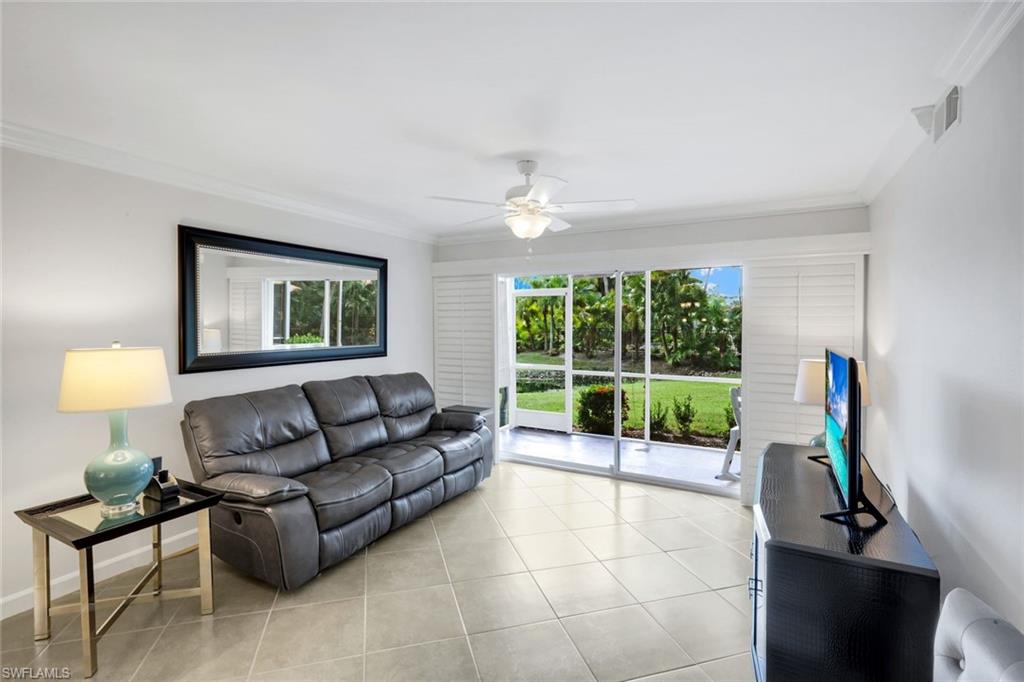 2462 Hidden Lake DR # 201