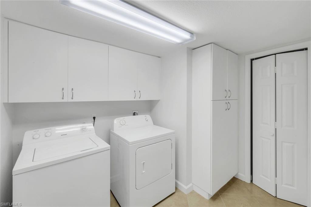 2462 Hidden Lake DR # 201