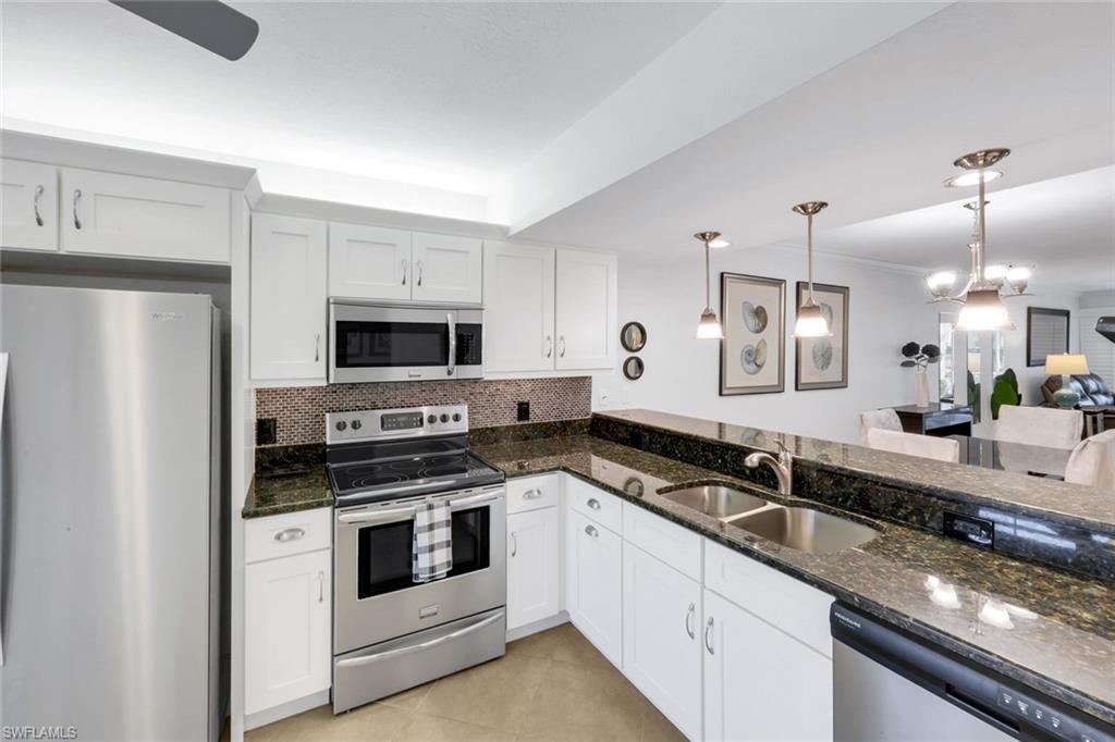 2462 Hidden Lake DR # 201