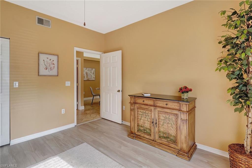 11510 Villa Grand # 407