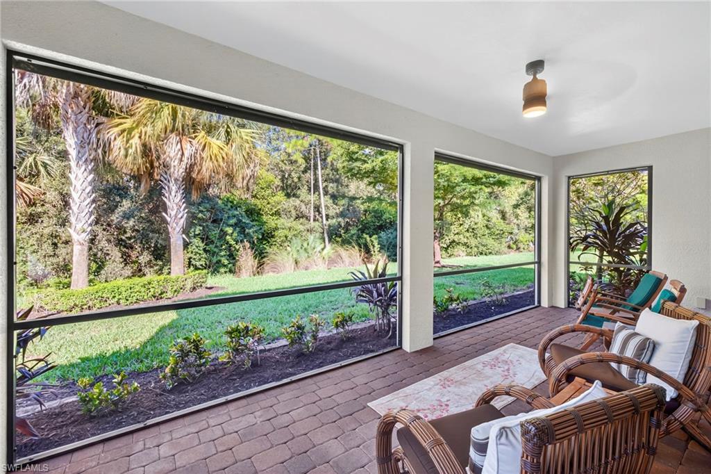 7057 Live Oak DR, NAPLES